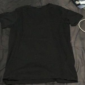 black t shirt
